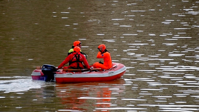 tragedia sul lago di como: donna 63enne muore dopo essere caduta da una barca a vela a gera lario ‣ adn24 14