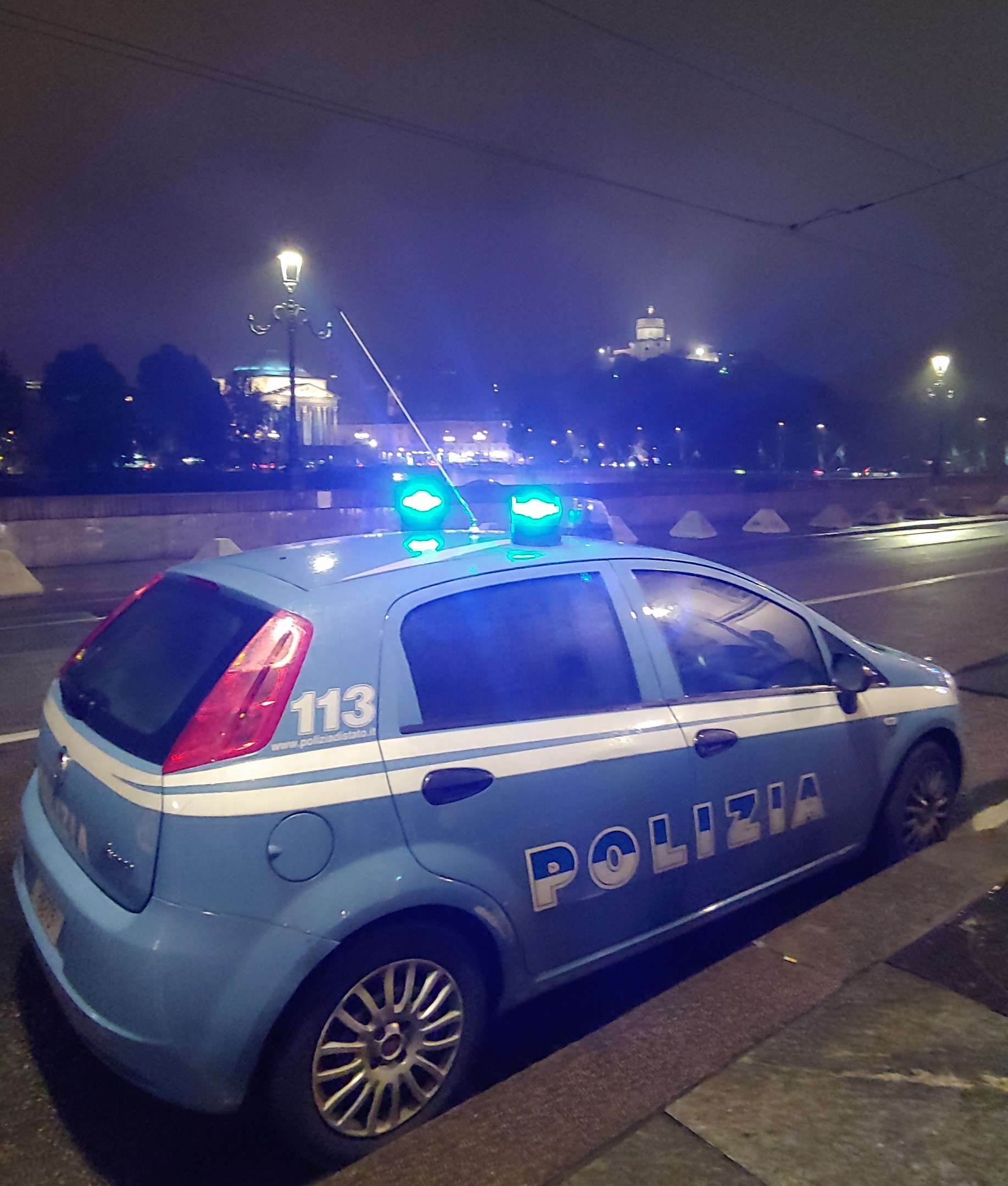 furto in abitazione a torino: uomo arrestato dopo aver rubato gioielli per 30.000 euro ‣ adn24 27