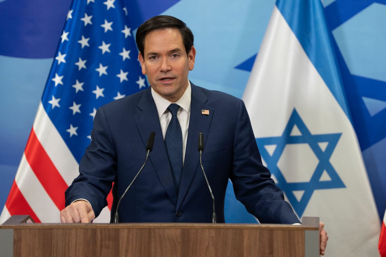 botta e risposta usa-polonia su starlinks, rubio “nessuno minaccia l’ucraina” ‣ adn24 19