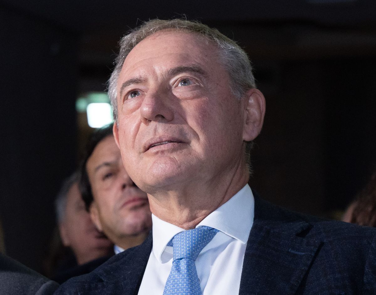 dazi, urso “cina mercato importante ma preservare rapporti con americhe” ‣ adn24 19
