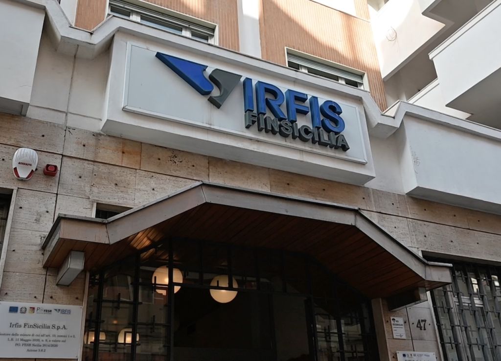credito al consumo, al via le domande sul portale di irfis finsicilia ‣ adn24 15