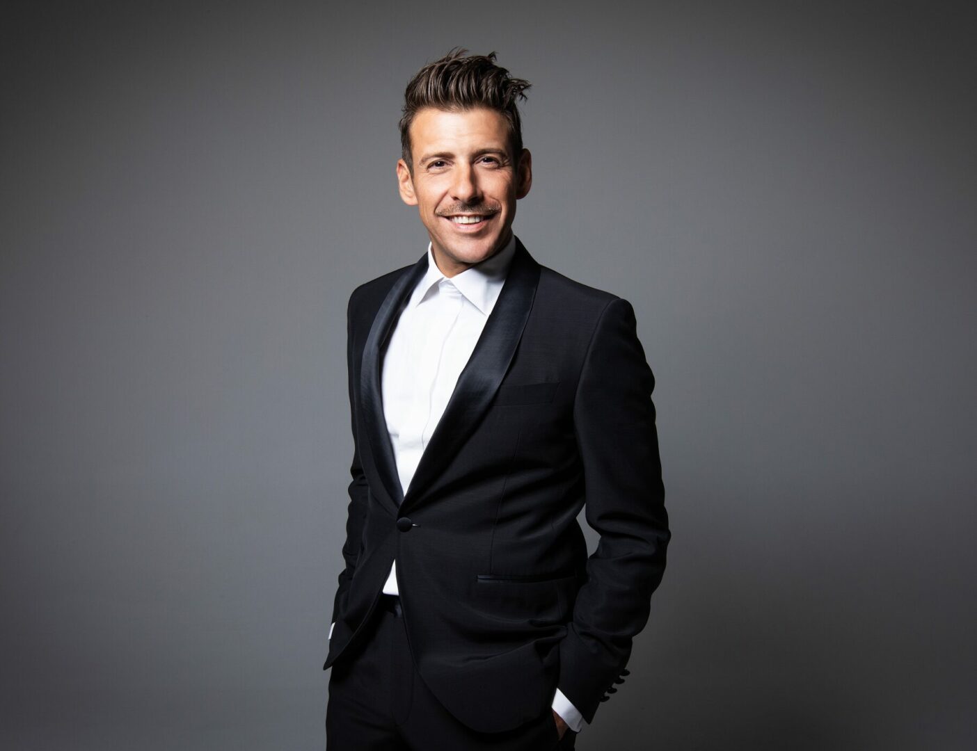 cambia la giuria di x factor, francesco gabbani al posto di manuel agnelli ‣ adn24 16