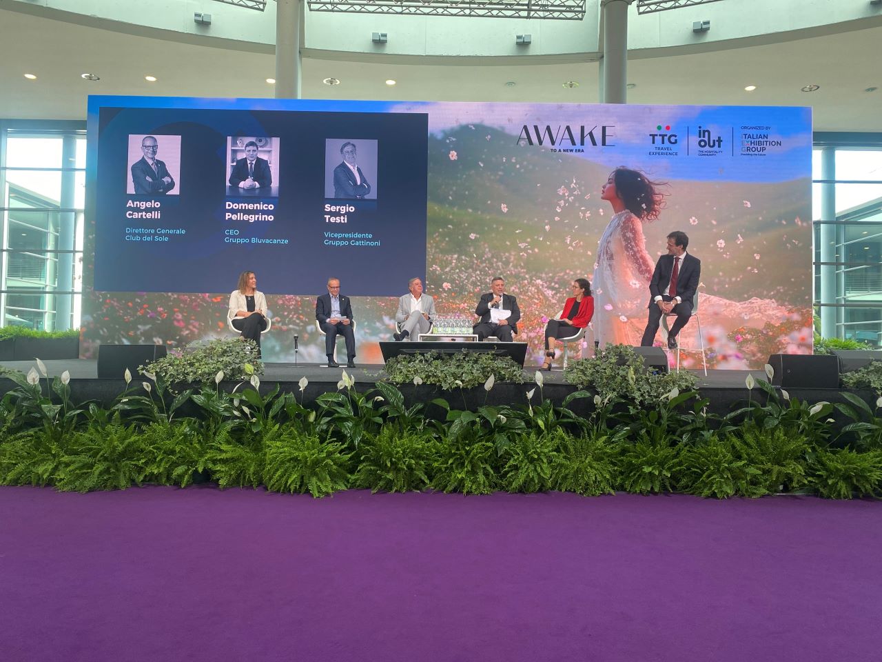 Italiani in viaggio, mercato stagnante. Cresce il turismo organizzato