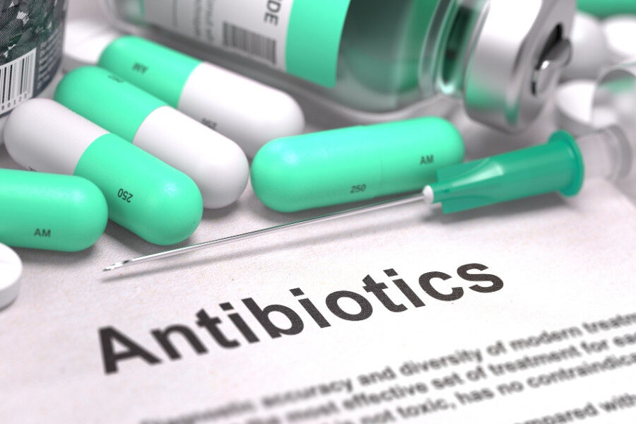 Antibioticoresistenza, in Italia tassi alti ma qualche segno di miglioramento