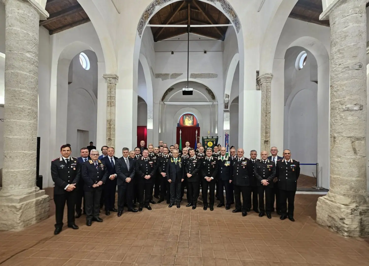 Il Generale Domizi consegna Medaglie Mauriziane al Comando Legione Carabinieri Sicilia