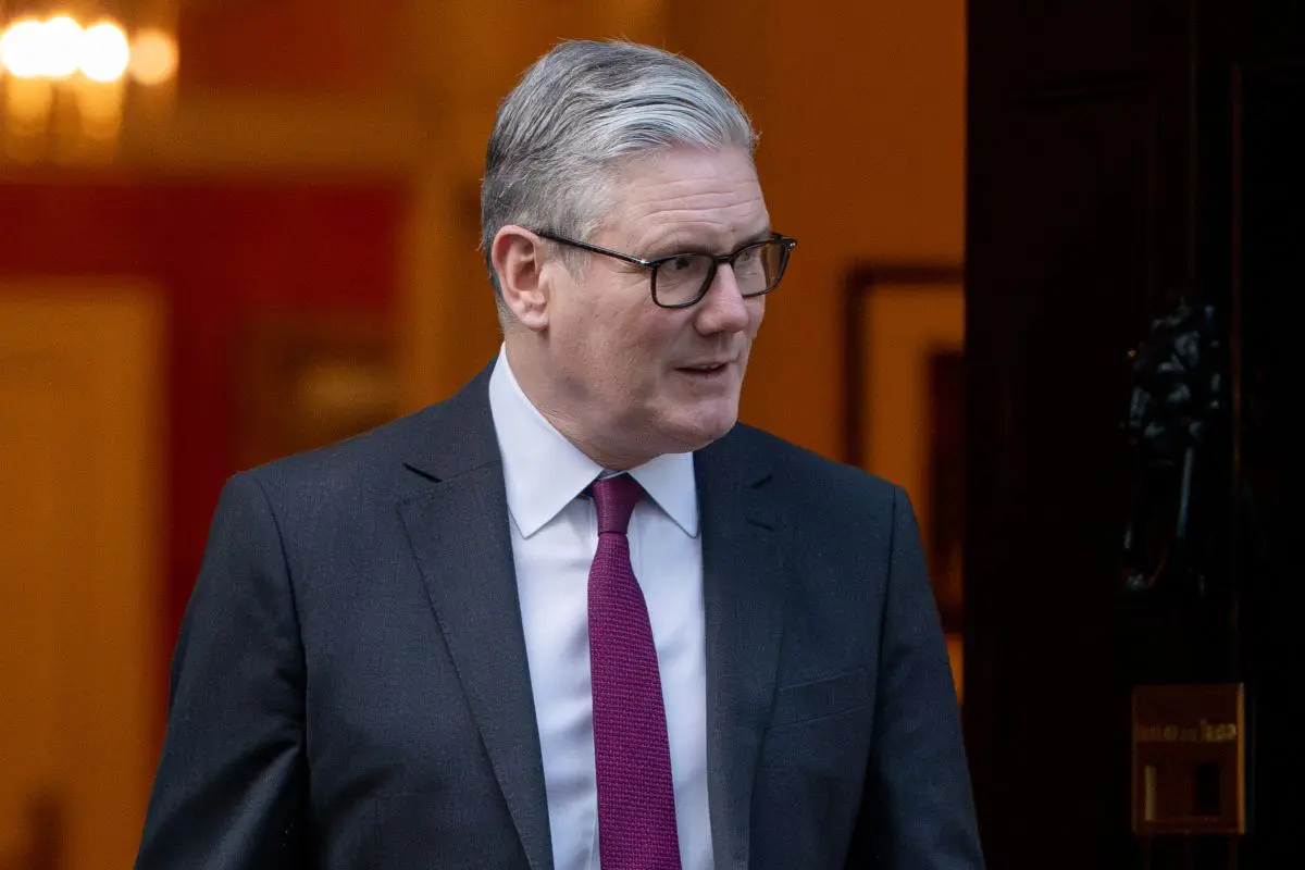 Il premier britannico Starmer annuncia un vertice su Hormuz con 35 Paesi