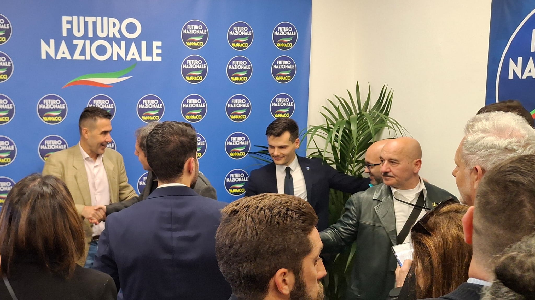 Vannacci al contrattacco: “esposto formale” nei confronti del Presidente Q5 Filippo Ferraro