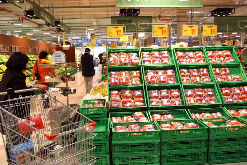 CNA, con il caldo cambia il carrello della spesa degli italiani. In aumento il consumo di frutta