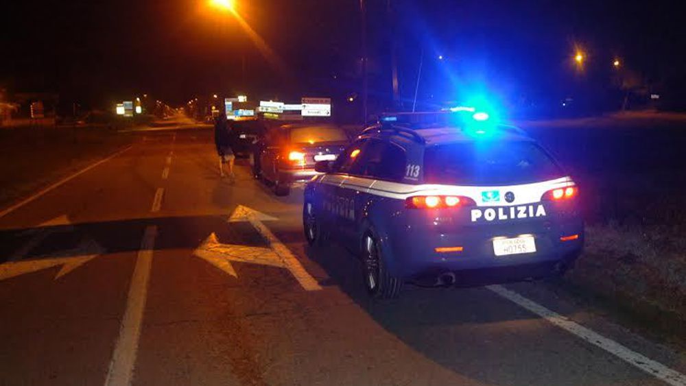 Tragedia sull&rsquo;Aurelia tra Albenga e Ceriale,  nello scontro tra un&rsquo;auto e una moto muore una donna 31enne