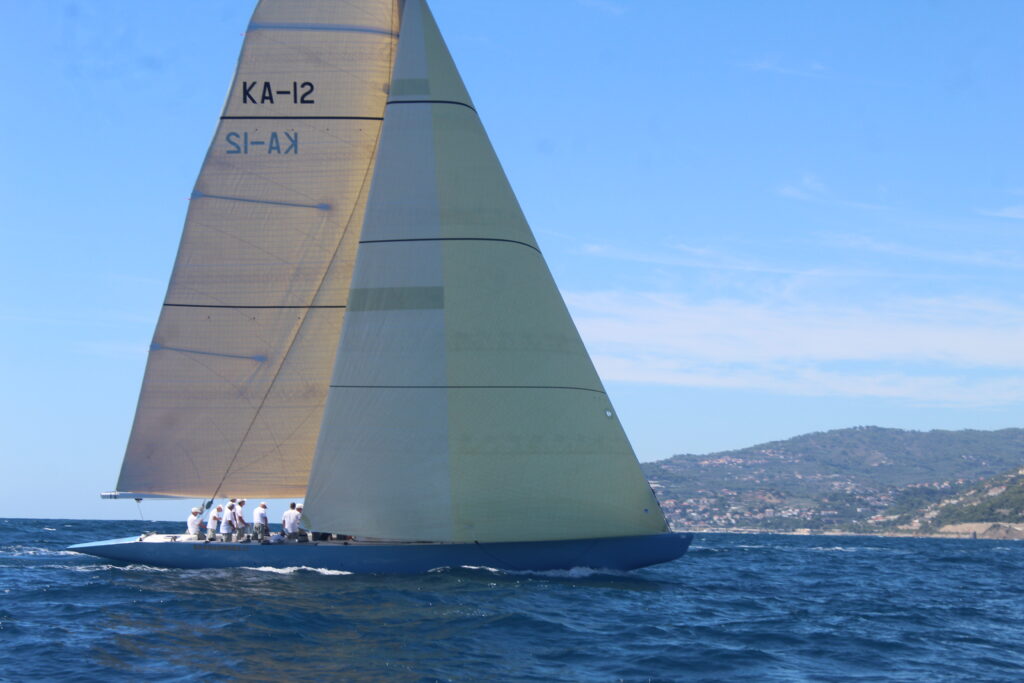 img_9490 ‣ adn24