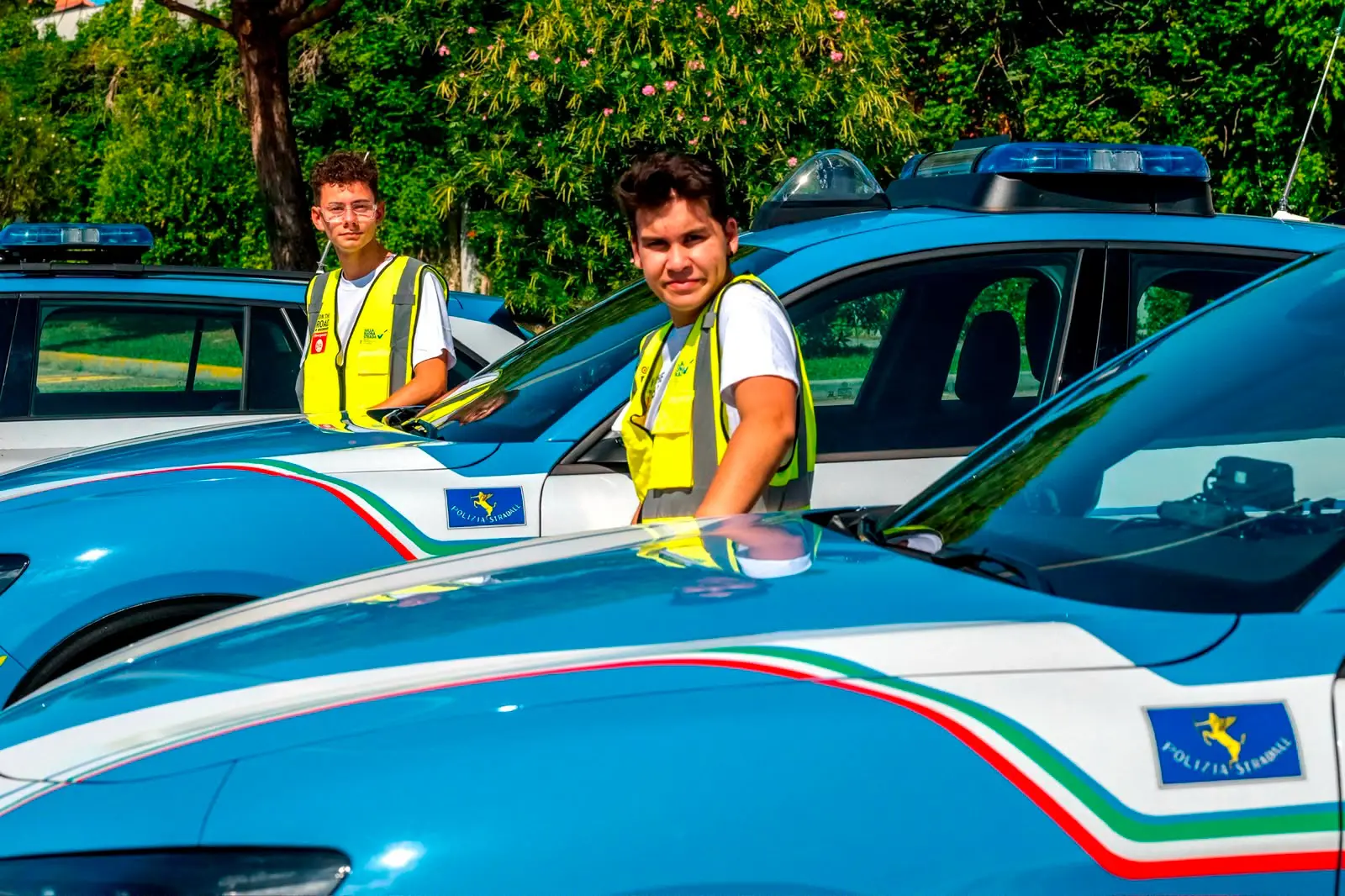 Metting di Rimini, quattro giovani “di scorta” con la Polizia Stradale a seguito del Papa