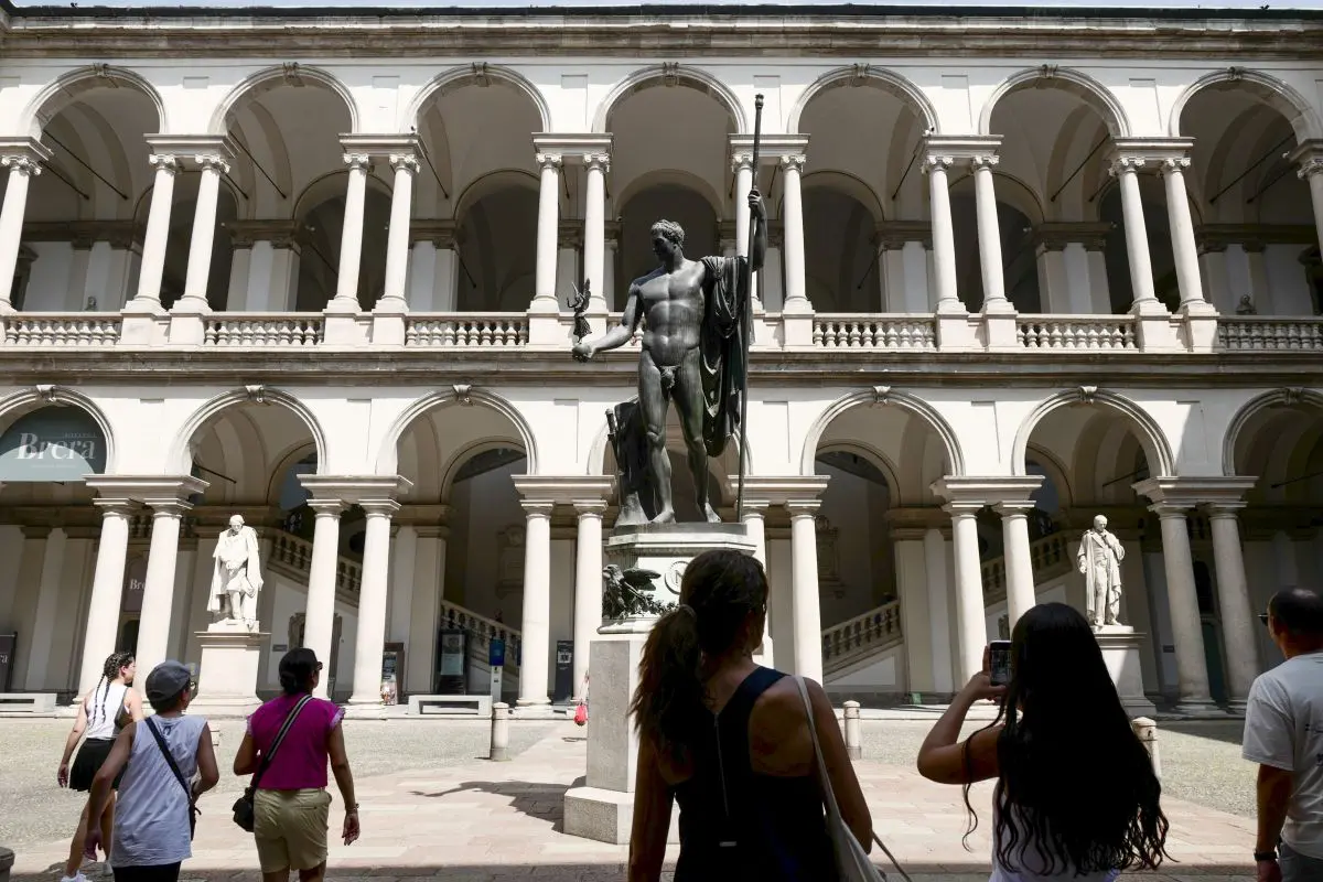 Osservatorio Confcom sulle esperienze culturali: per gli italiani si allargano i confini, non solo arte e musei