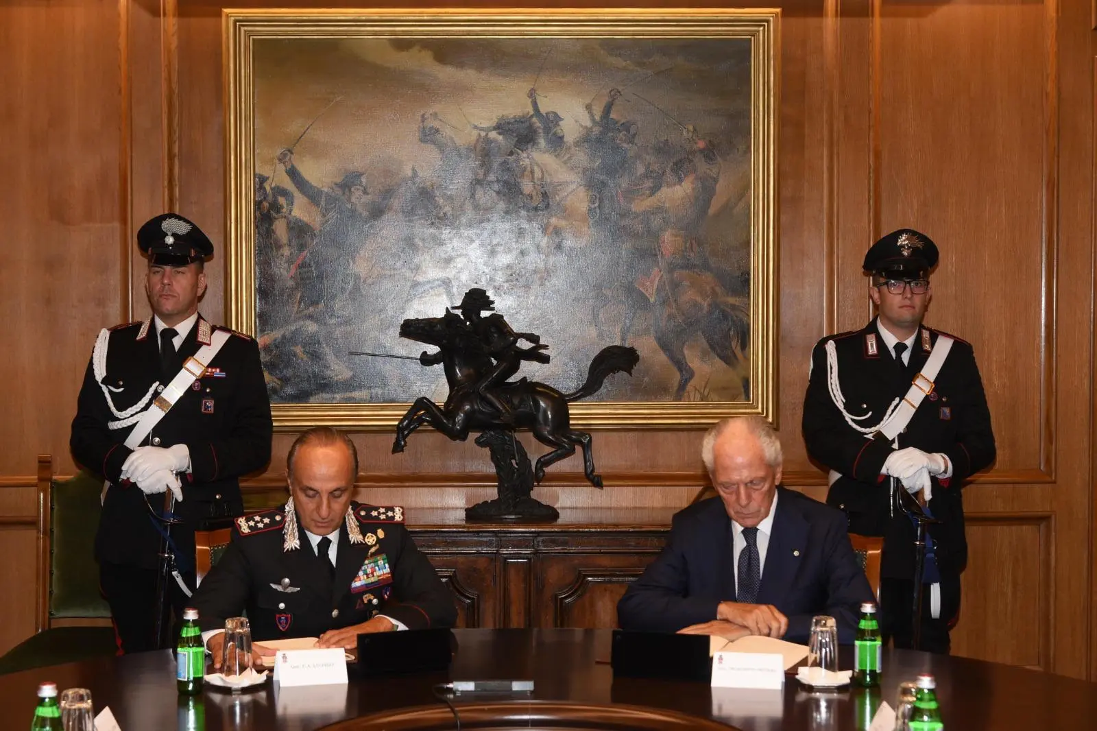 Accordo tra Carabinieri e Pirelli per la sperimentazione di Cyber Tyre su vetture dell’Arma