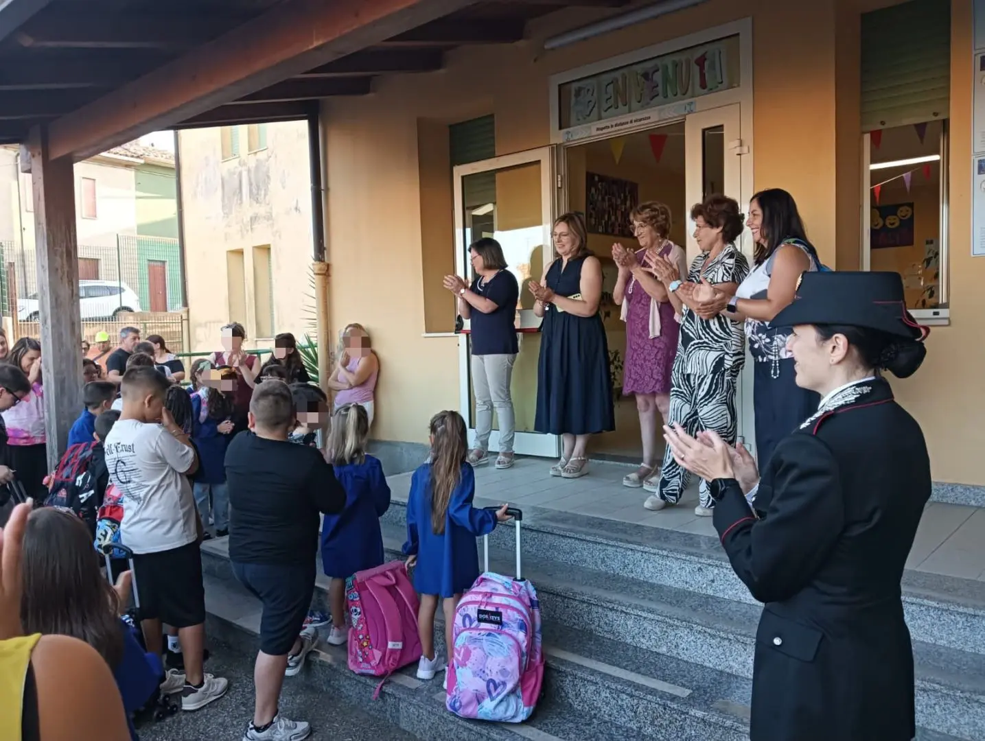 Inizio del nuovo anno scolastico a Catanzaro, i Carabinieri in prima linea per la legalità