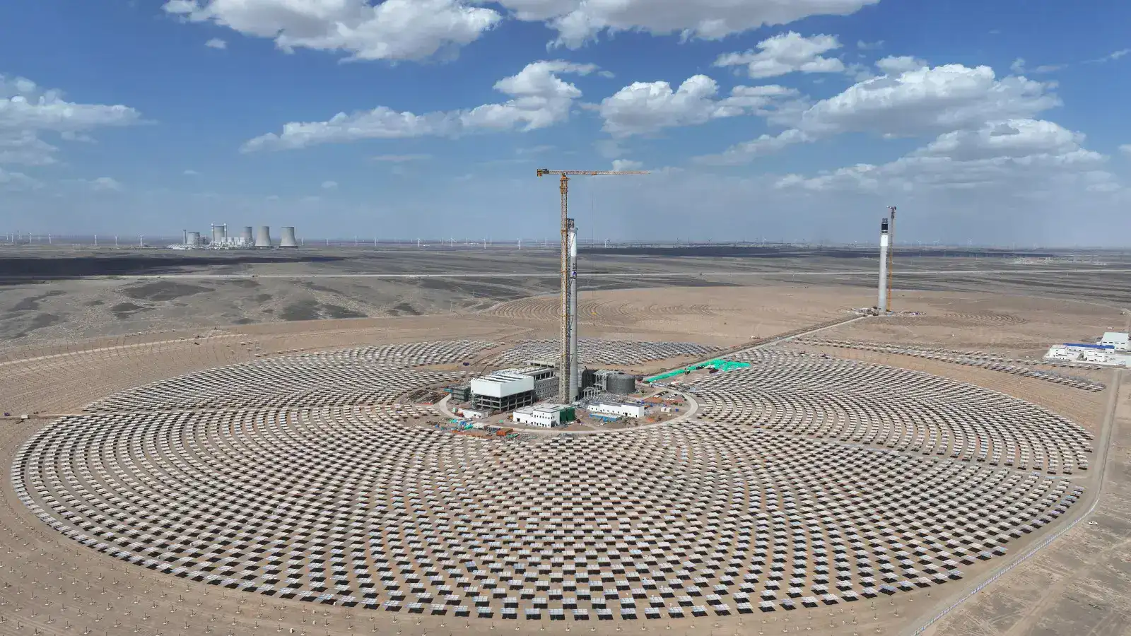 La Cina accelera sulla transizione verde e taglia le emissioni carboniche