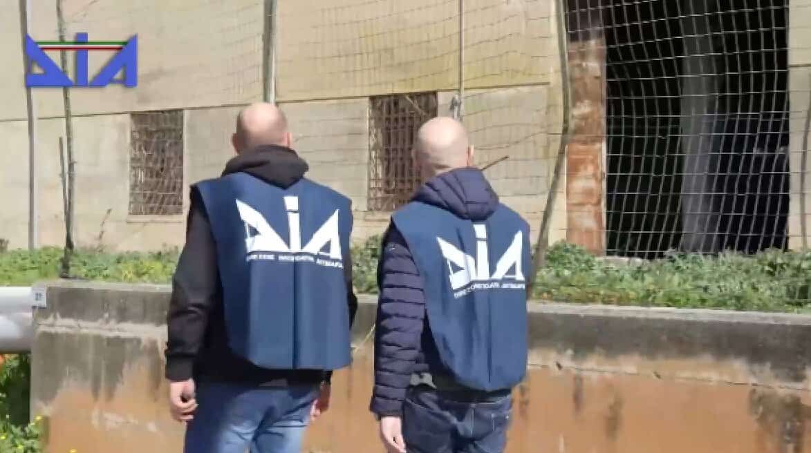 Napoli, sequestrati beni per 10 milioni a un imprenditore ritenuto vicino al clan Contini