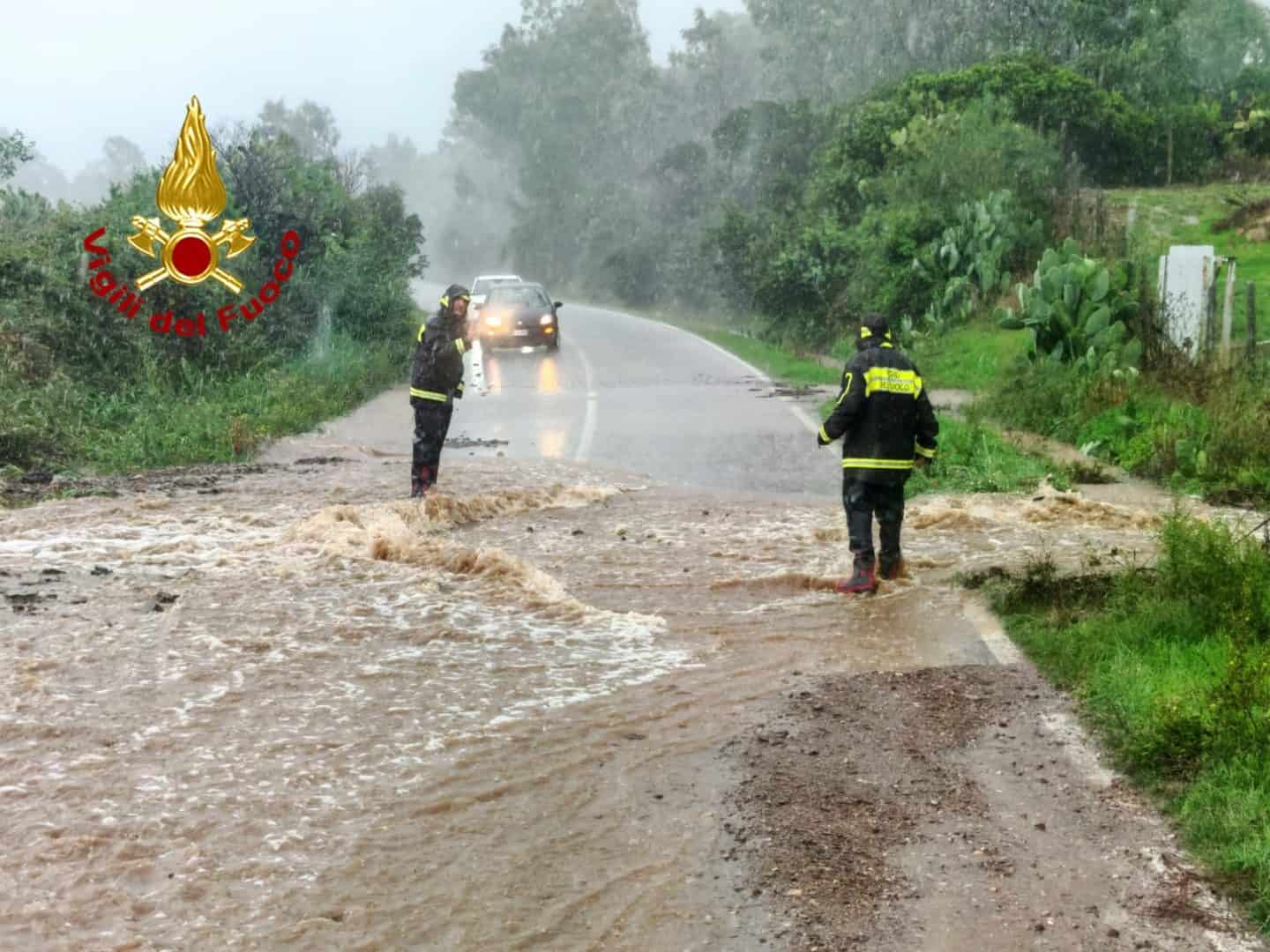 Vortice di maltempo sull&rsquo;Italia, allerta arancione in sei regioni. Disagi in Liguria e Sardegna