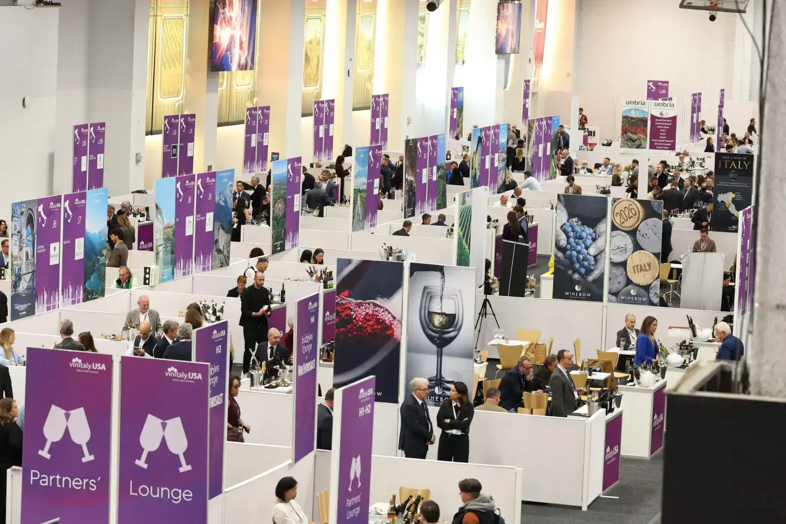 Vinitaly.Usa a New York debutta con successo, 3.000 operatori da 40 Nazioni e 20 Stati dell&rsquo;Unione